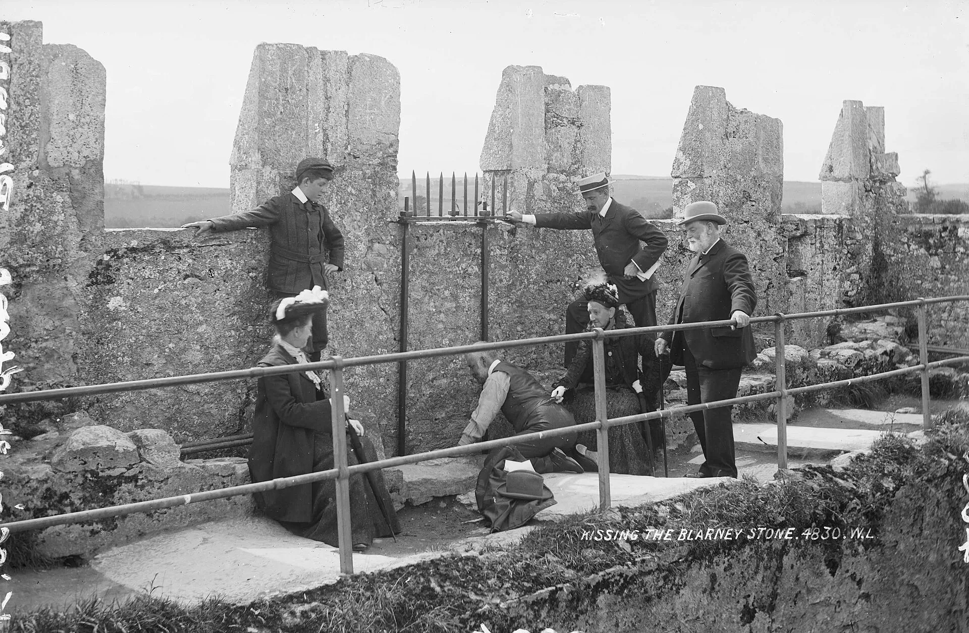 Blarney Stone (hrad Blarney) — foto 3
