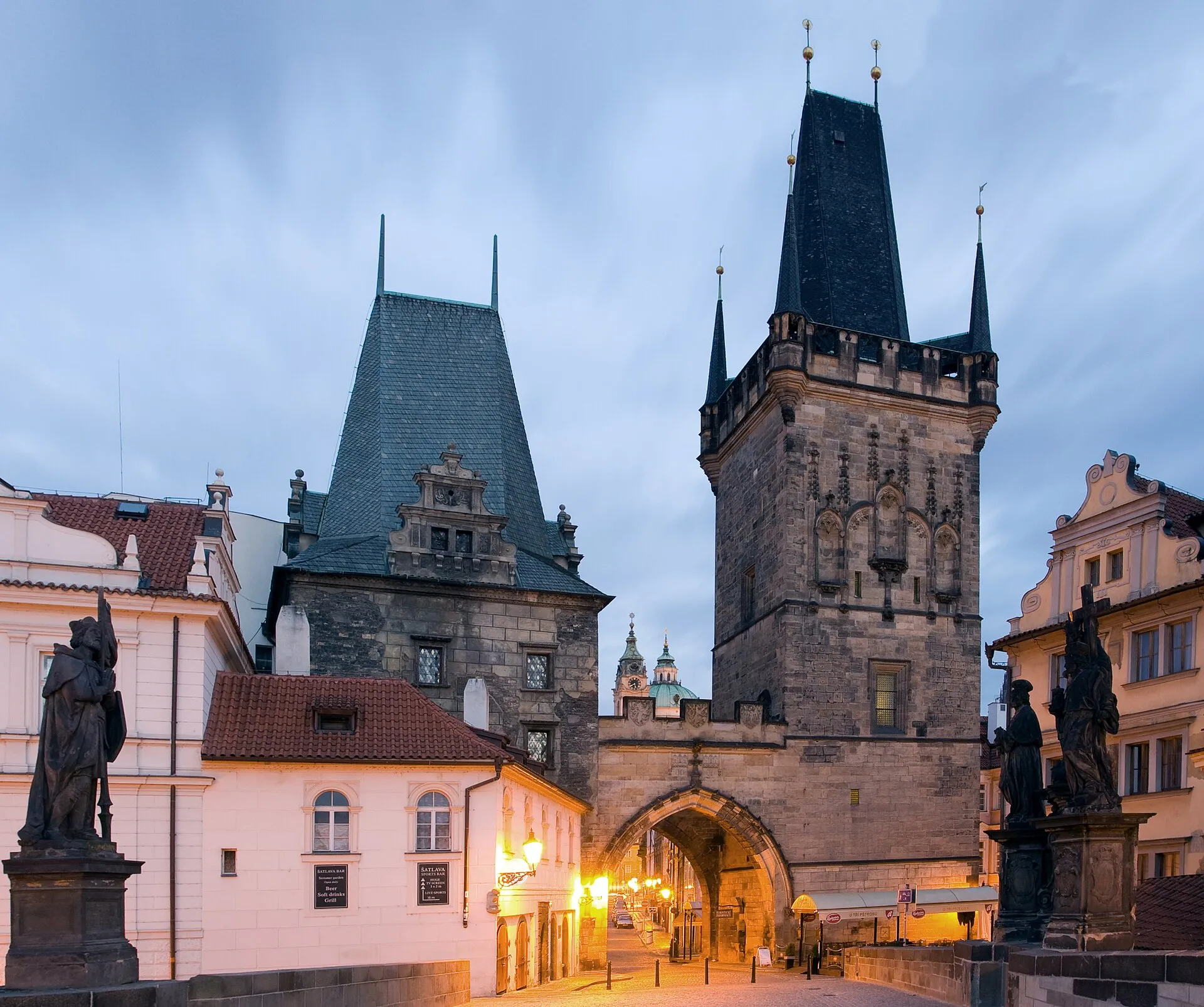 Praha – turistické centrum (Václavské a Staroměstské náměstí) — foto 2
