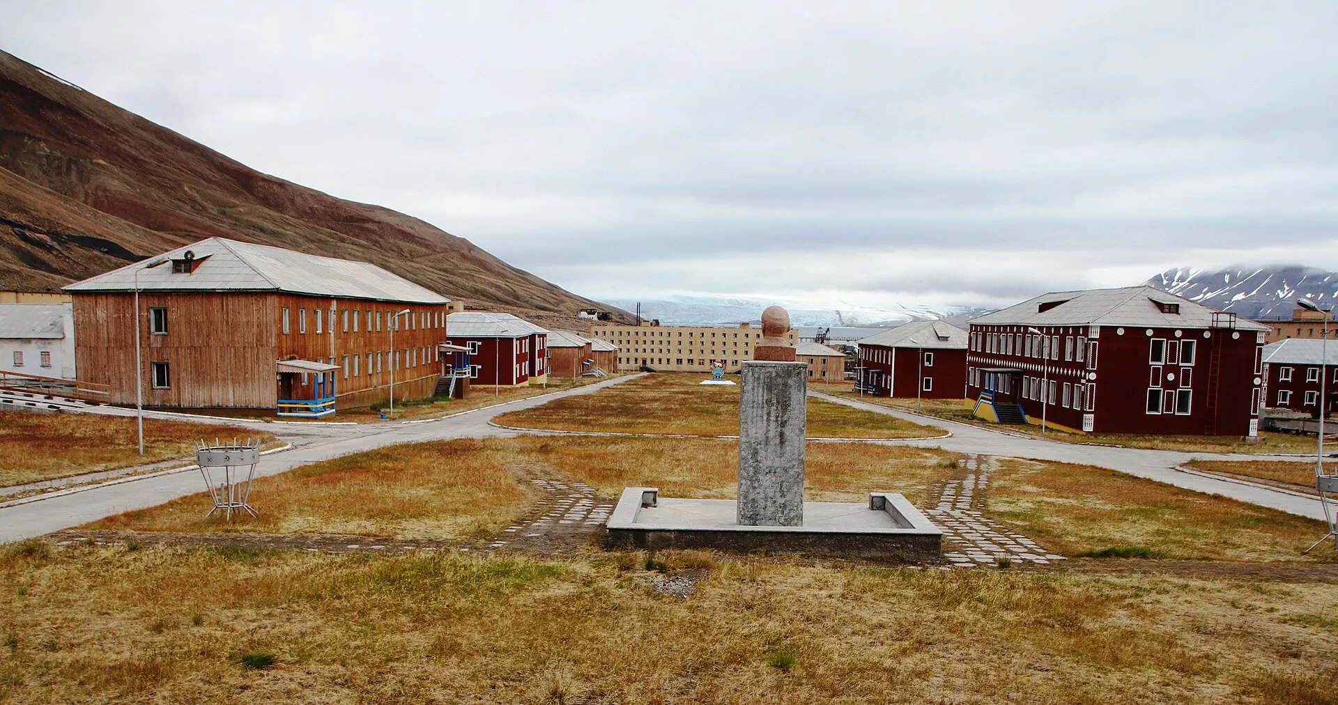 Pyramiden — foto 2
